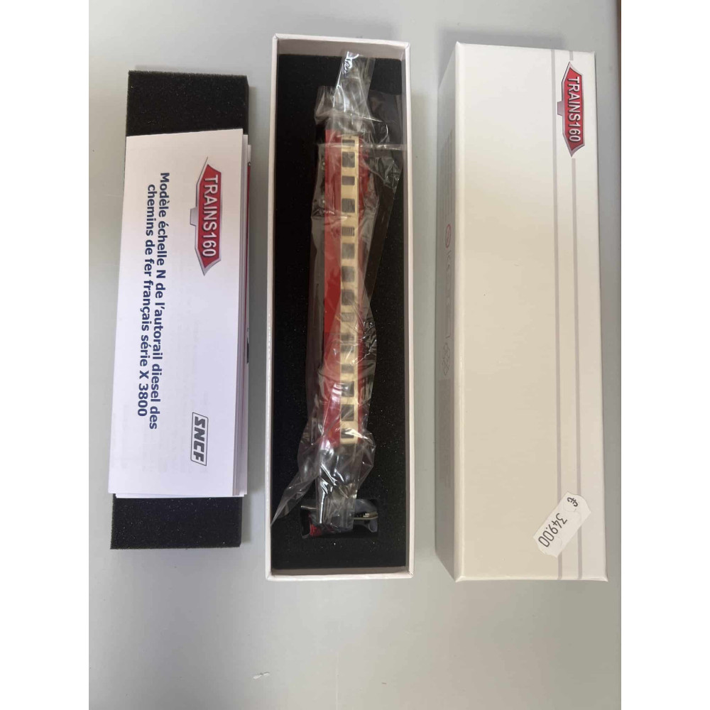 Trains160 - 16 067- Autorail diesel Picasso XBD 3845 - Chanlindrey rouge/crème/toit rouge SNCF 2e Cl. Bordeaux Ep. IV - N