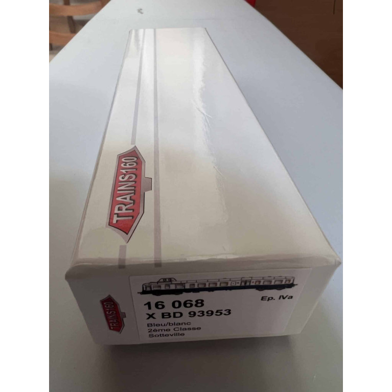 Trains160 - 16 068 - Autorail diesel Picasso XBD 93953 Bleu/blanc SNCF 2e Cl. Sotteville Ep. IVa - N