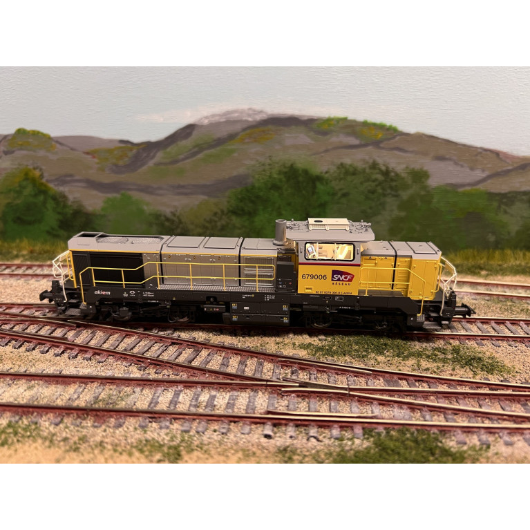 JOUEF HJS2466S Locomotive diesel 679006, Akiem/SNCF Réseau (Vossloh DE18), Digital Son, Ep. VI , H0