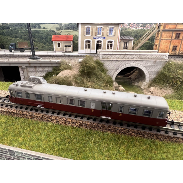 Trains160 16060 - X3860 Autorail Picasso rouge rubis/gris perle- Fives - 3ème classe - N - Ep III