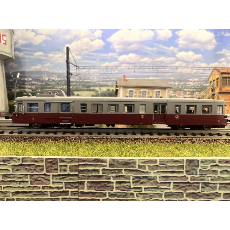 Trains160 16060 - X3860 Autorail Picasso rouge rubis/gris perle- Fives - 3ème classe - N - Ep III