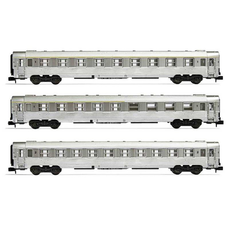 ARNOLD HN4336 SNCF, coffret 3 voitures DEV Inox, I x A9, I x A5 bar et I x B10, ép III