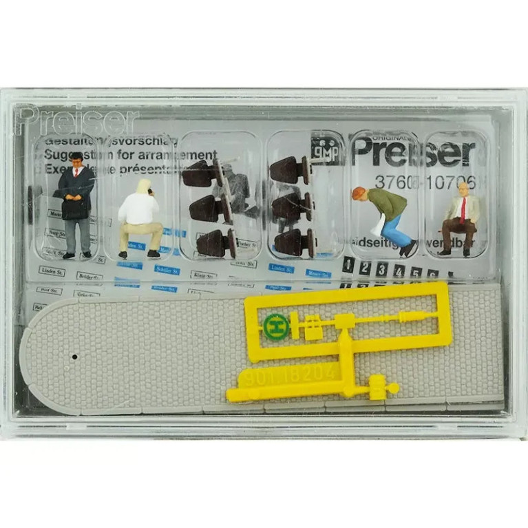 4 personnages qui attendent le bus - HO 1/87 - PREISER 10706