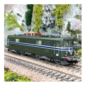 PIKO 96590 locomotive électrique SNCF, Ep IV, H0