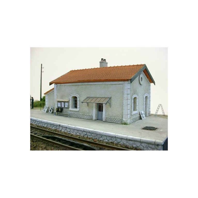 PN SUD MODELISME 8785 Lampisterie pour dépôt et gare HO