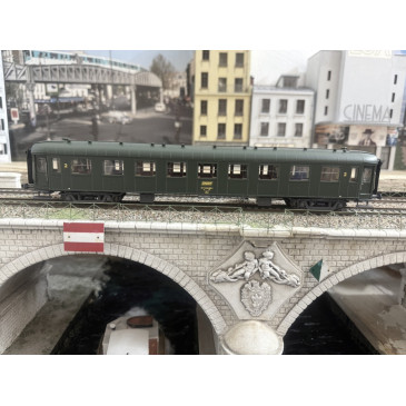 Models World MW 40 934 - Voiture OCEM RA B9, vert, châssis gris, marquage UIC, Ep IVa, H0