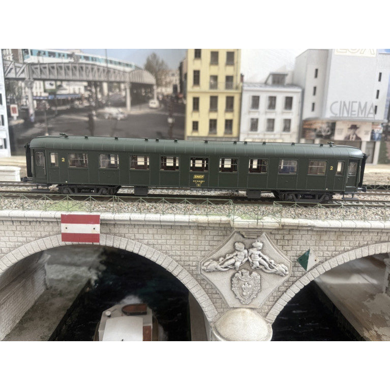 Models World MW 40 934 - Voiture OCEM RA B9, vert, châssis gris, marquage UIC, Ep IVa, H0