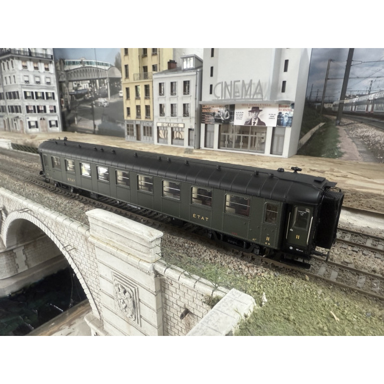 Models World 40 928 voiture OCEM RA B9yfi, vert, toit et châssis noir, marquage ETAT, Ep IIb, H0