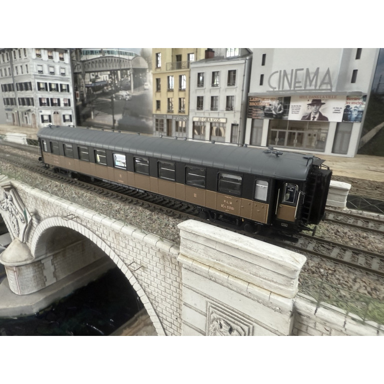 Models World MW 40 926 voiture OCEM RA B9yfi, jaune terre de Sienne, noir, filets jaunes, PLM, Ep IIb, H0