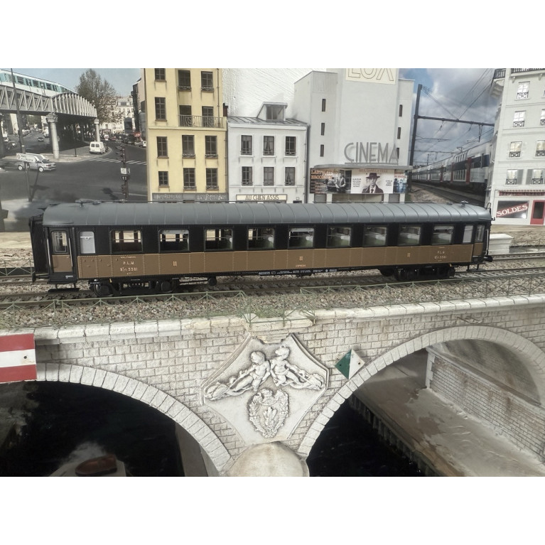 Models World MW 40 926 voiture OCEM RA B9yfi, jaune terre de Sienne, noir, filets jaunes, PLM, Ep IIb, H0