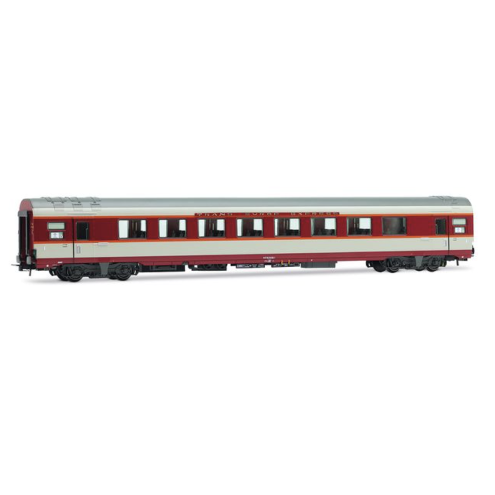 Jouef HJ4193 voiture supplémentaire Grand Confort A8u pour TEE « Le kléber », livrée « Grand Confort » grise, SNCF, ép. IV, H0