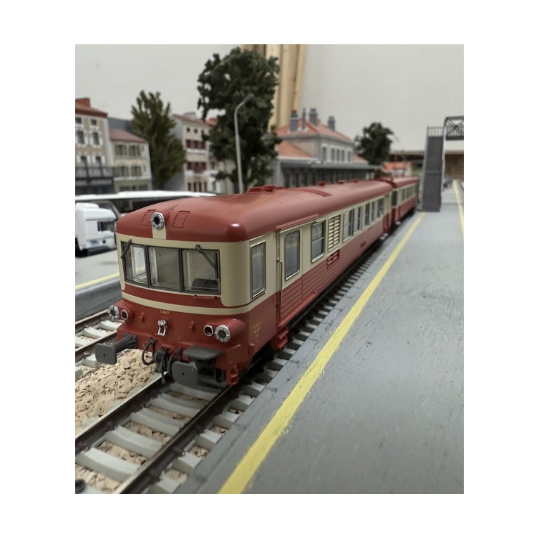 LS Models 10 039 Autorail EAD X4687 + XR8684, Lyon-Vaise, Sncf, analogique, Ep. IV, H0