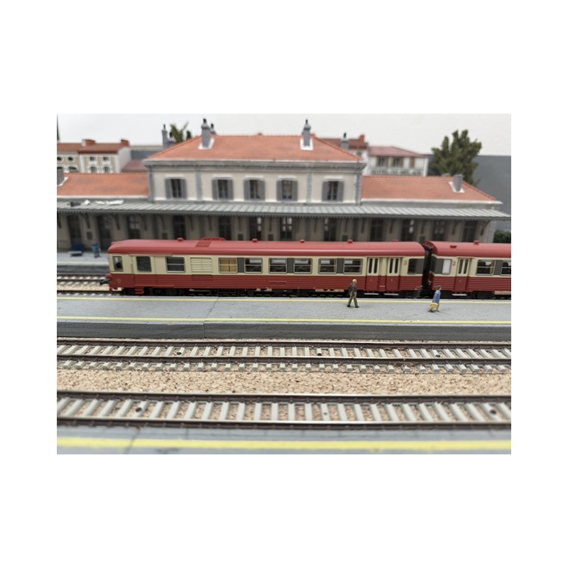 LS Models 10 039 Autorail EAD X4687 + XR8684, Lyon-Vaise, Sncf, analogique, Ep. IV, H0