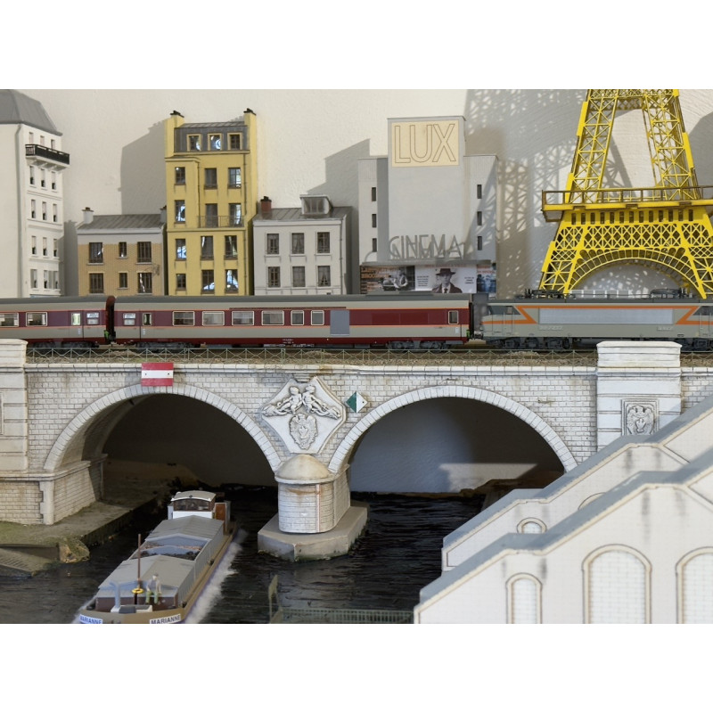 Ls Models 11004 coffret " L`ETENDARD" ho