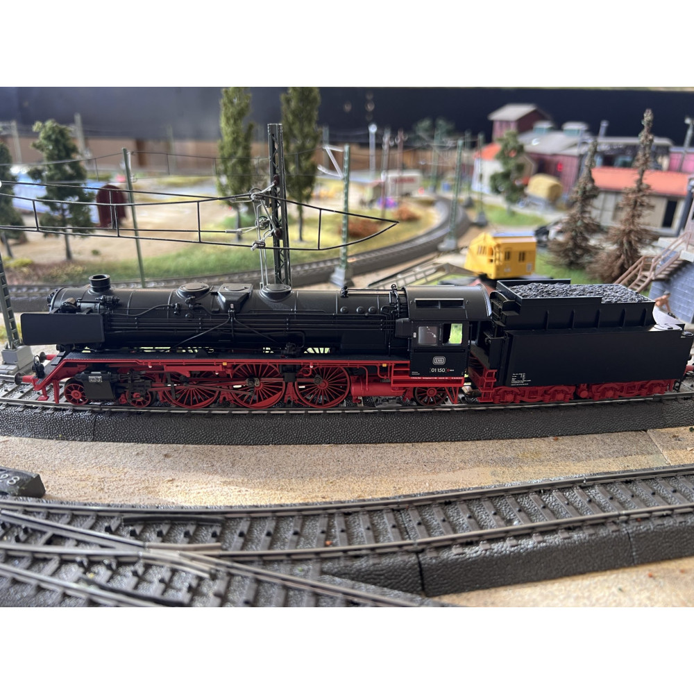 Märklin 39013 locomotive vapeur BR 01 150 DB - Ep V - H0