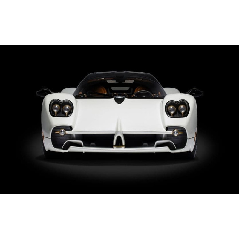 HK123 Pagani Utopia Coupé - Bianco Perla  - Kit échelle 1:8