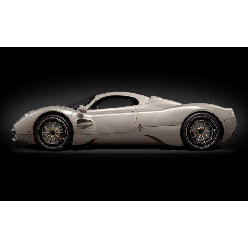 HK120 Pagani Utopia Coupé - Rinascimento Lucido  - Kit échelle 1:8