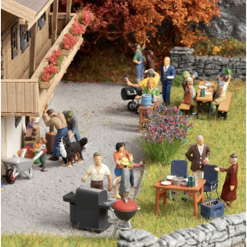 Noch 16200 - Set de 5 figurines + accesoires thème Barbecue
