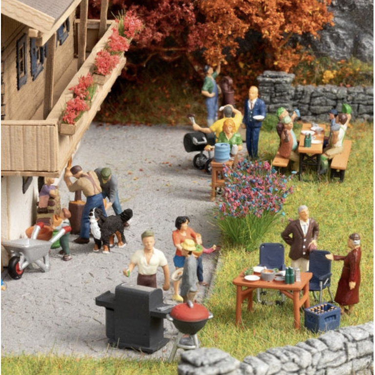Noch 16200 - Set de 5 figurines + accesoires thème Barbecue
