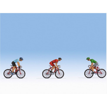 NOCH 15897 - 3 cyclistes-HO 1/87