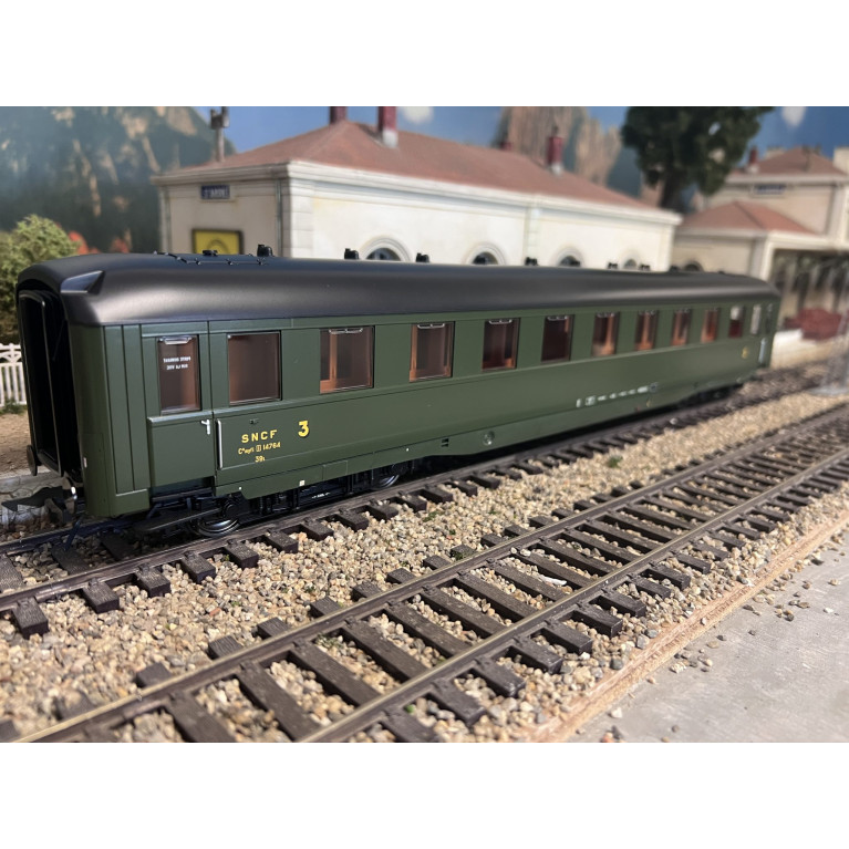 LENZ 14764 - Voiture voyageur - C4ü-38, SNCF C9 myfi - 0