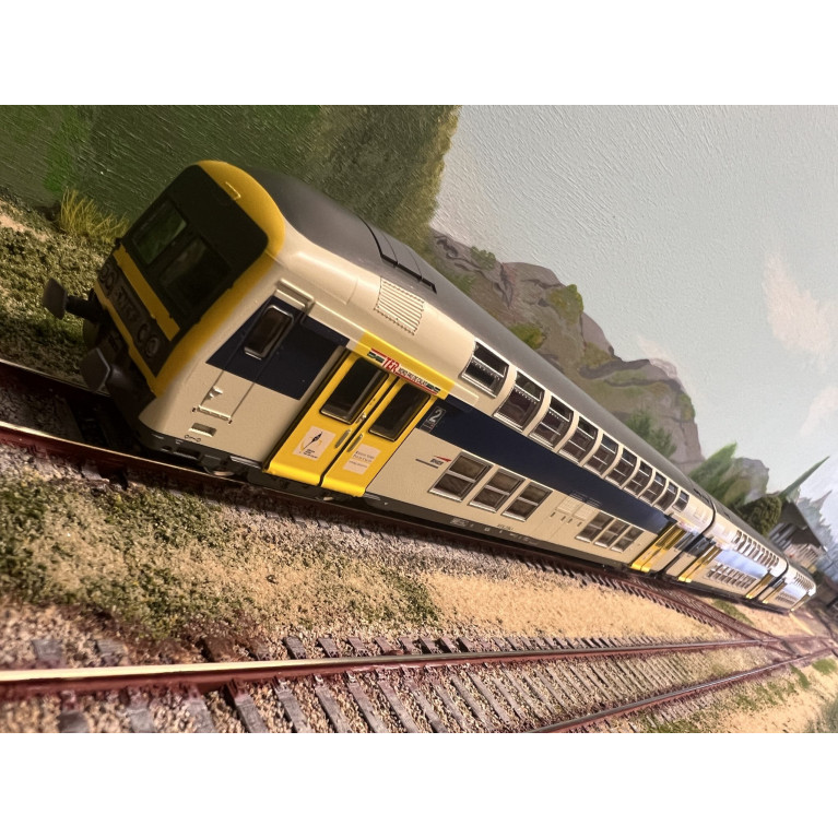 ViTrains 1124L Set de 3 voitures voyageurs VB2N SNCF, livré fuscia Nord Pas de Calais, Logo casquette, avec éclairage - H0