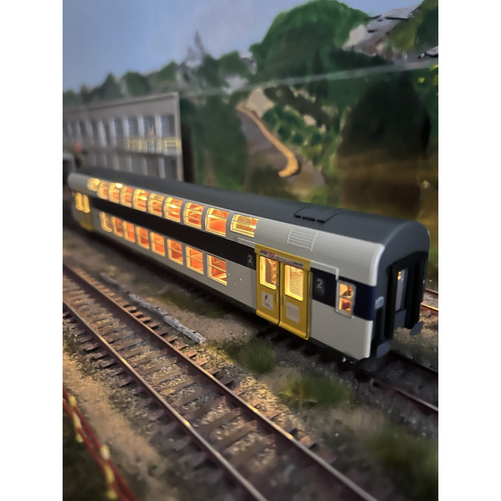 Vitrains 3215L voiture 2ème classe  livrée Nord-Pas-de-Calais éclairage intérieur, H0