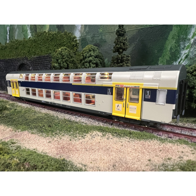 Vitrains 3214L voiture 2ème classe  livrée Nord-Pas-de-Calais, H0