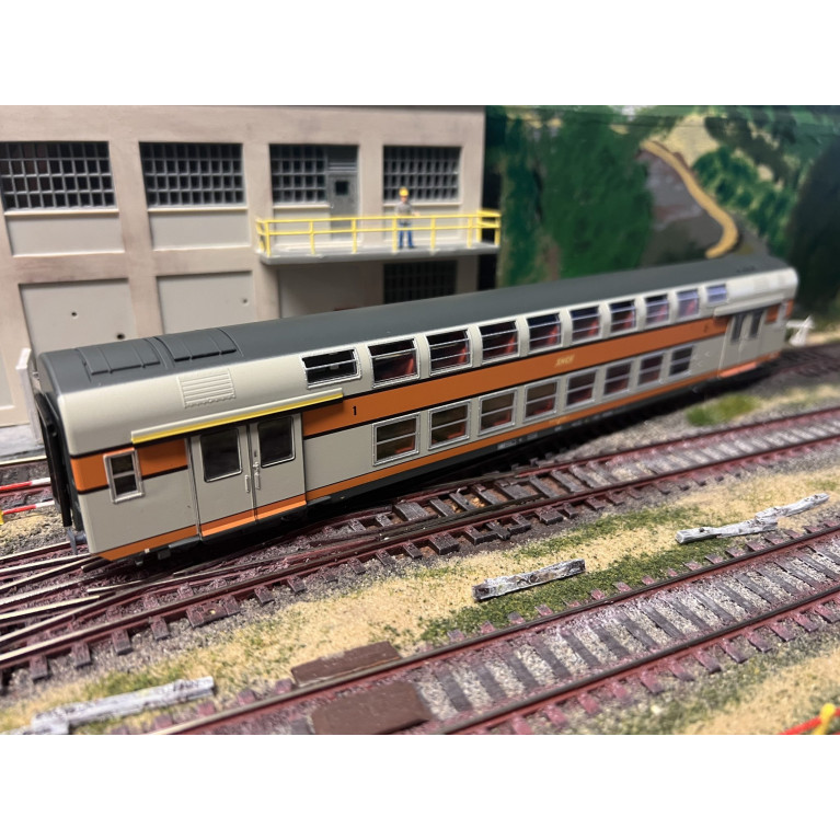 Vitrains 3159 voiture 1ère et 2ème classe logo SNCF encadré jaune, H0