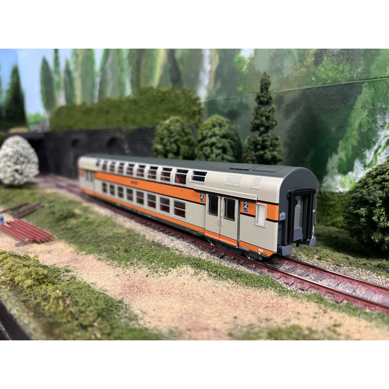 Vitrains 3161 voiture 1ère et 2ème classe logo SNCF encadré gris, H0