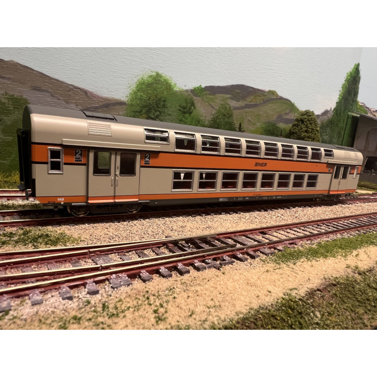 Vitrains 3162 voiture 2ème classe logo SNCF encadré gris, H0