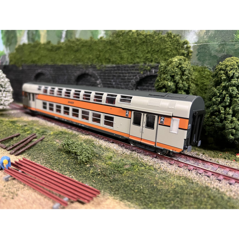 Vitrains 3162 voiture 2ème classe logo SNCF encadré gris, H0