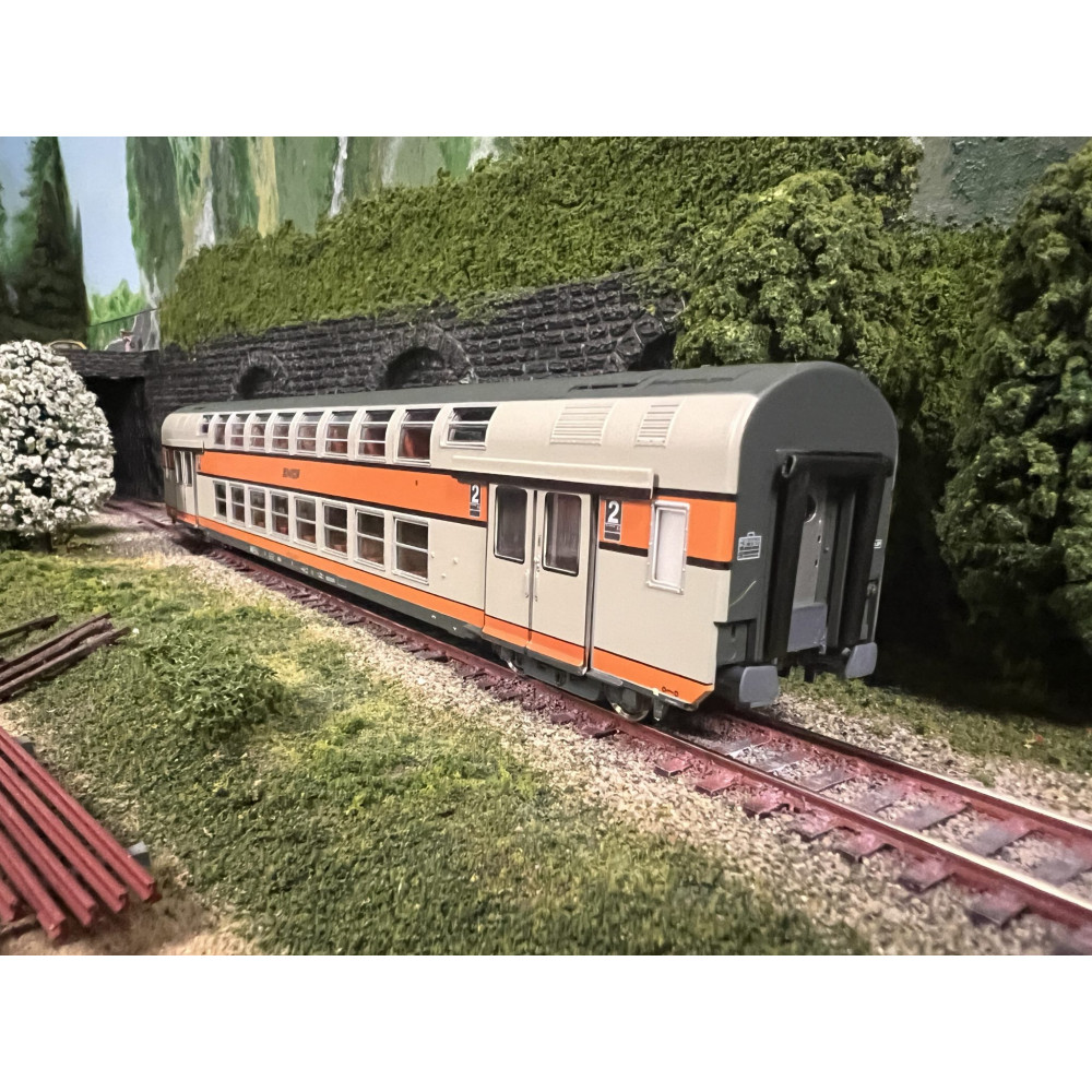 Vitrains 3162 voiture 2ème classe logo SNCF encadré gris, H0