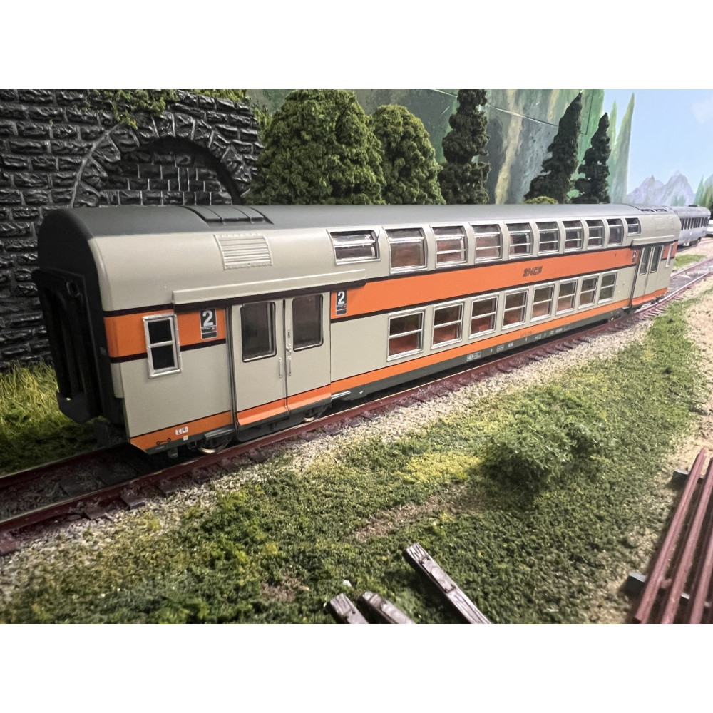 Vitrains 3162 voiture 2ème classe logo SNCF encadré gris, H0