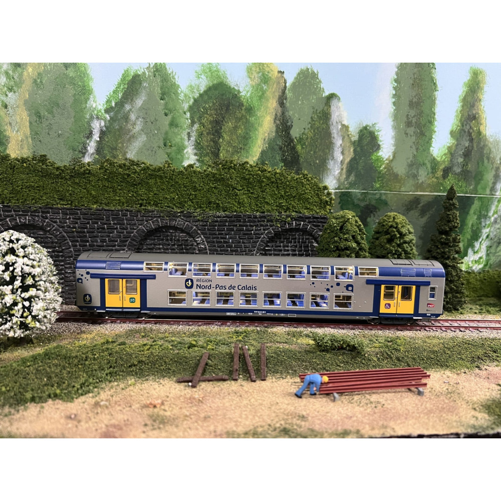 Vitrains 3167L voiture 2ème classe  livrée Nord-Pas-de-Calais, H0