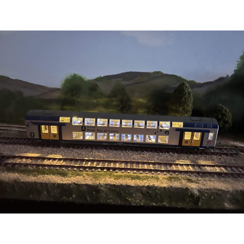 Vitrains 3166L voiture 2ème classe  livrée Nord-Pas-de-Calais, H0