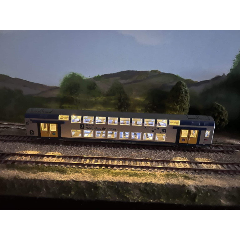 Vitrains 3166L voiture 2ème classe  livrée Nord-Pas-de-Calais, H0