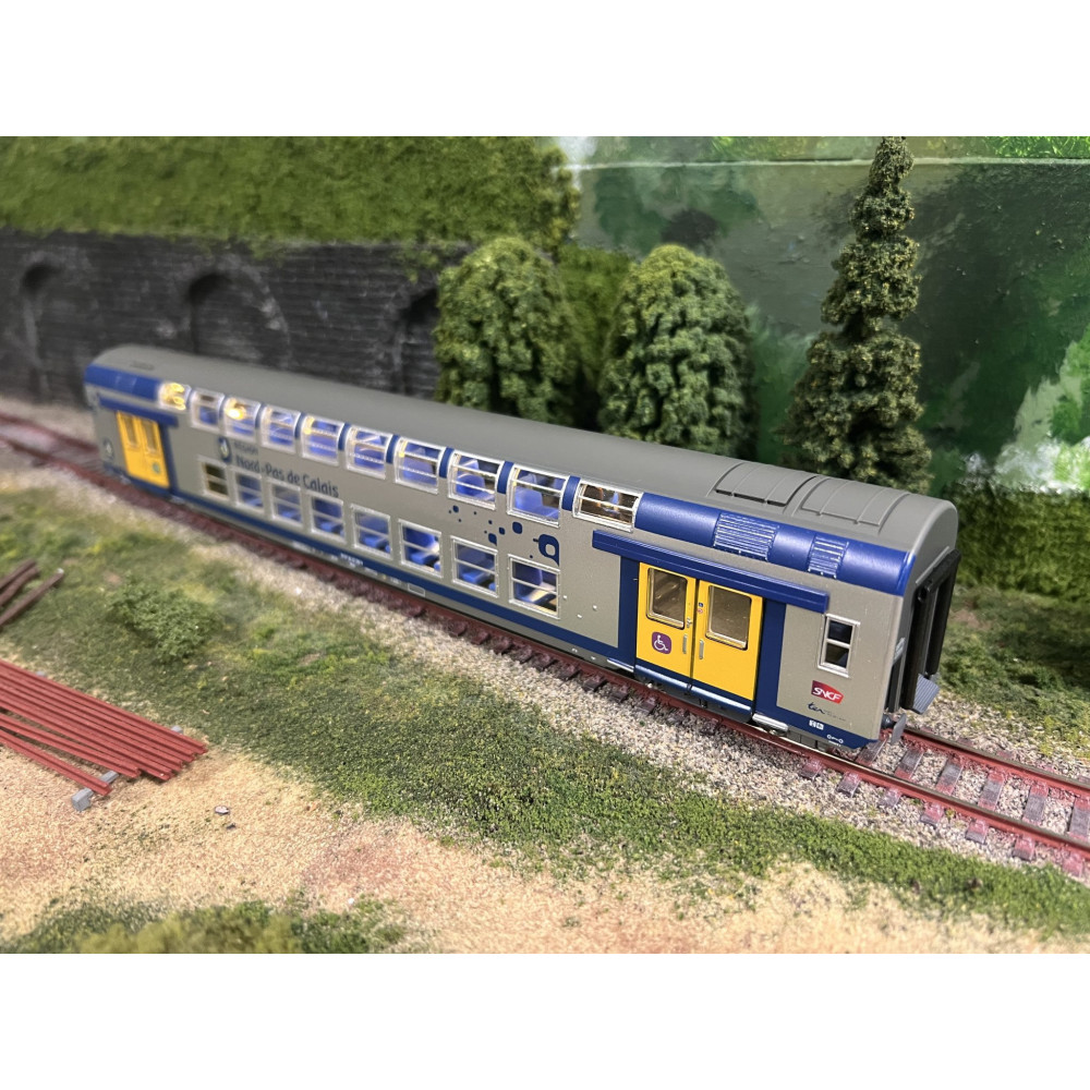 Vitrains 3166L voiture 2ème classe  livrée Nord-Pas-de-Calais, H0