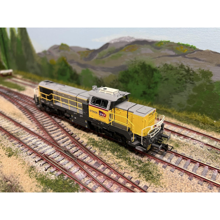 JOUEF HJS2466 Locomotive diesel 679006, Akiem/SNCF Réseau (Vossloh DE18), analogique, Ep. VI , H0