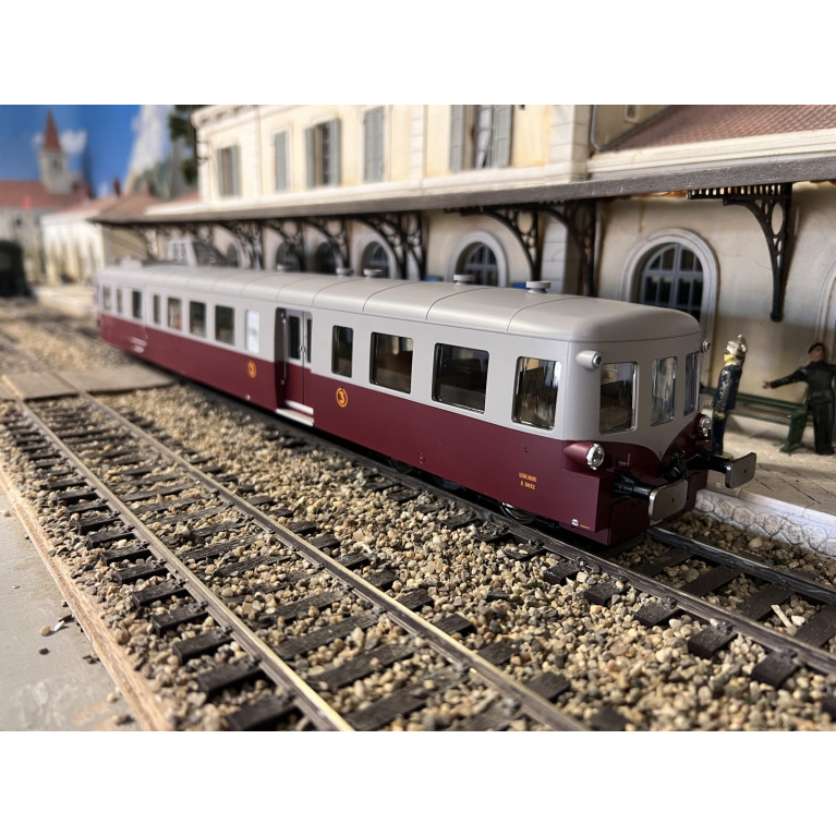 Autorail X 3832 Picasso DCC Sound SNCF EpIII Chrezo 3800-01
