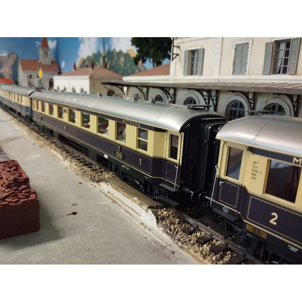 M.H.T. 20-60018 - Coffret 5 voitures Rheingold - DR - Ep III- echelle 0