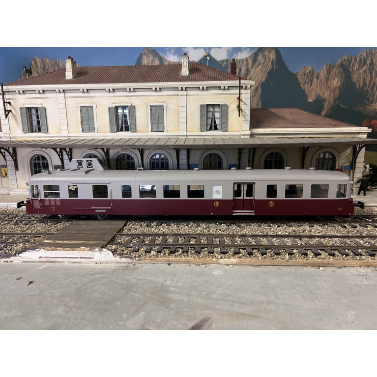 Autorail X 3832 Picasso DCC Sound SNCF EpIII Chrezo 3800-01